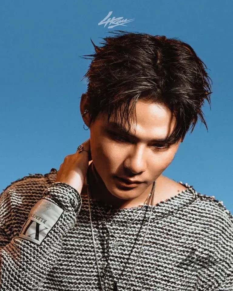Mullet Middle Part - mẫu 2