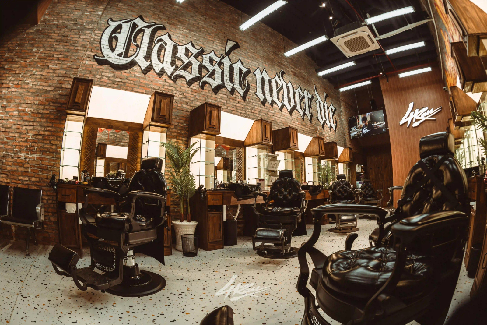 4RAU Barber Cutclub Nhà Bè – Cắt Tóc Nam Sunrise Riverside